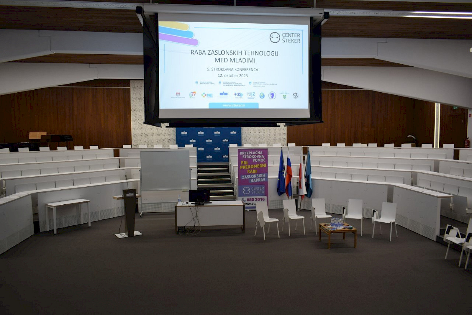 Na 5. strokovni konferenci Centra Šteker o digitalizaciji, medijski pismenosti in zdravju mladih