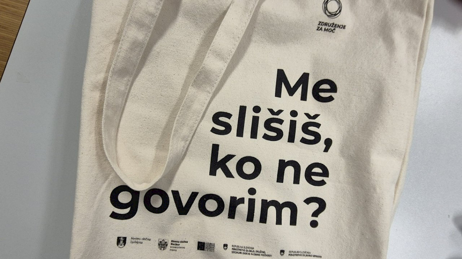 Udeležba na posvetu Me sli&scaron;i&scaron;, ko ne govorim?